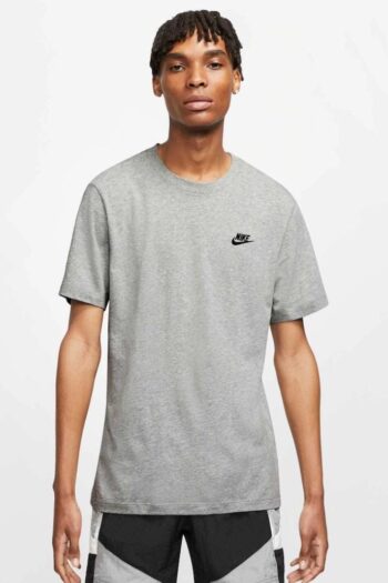 Camiseta Nike Sportswear Club Masculina